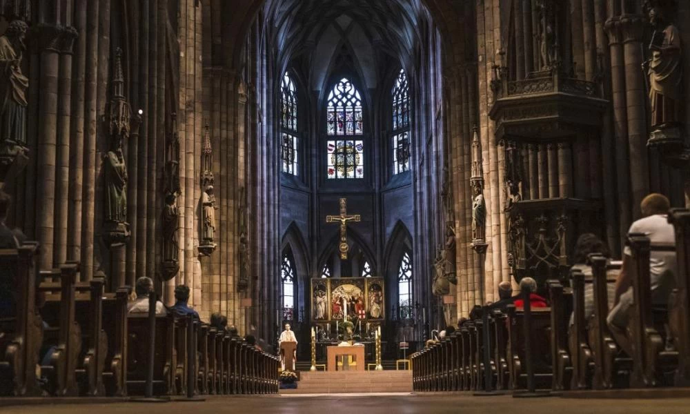 Γερμανία - Χέλγκε Μπράουν: Οι χριστουγεννιάτικες λειτουργίες να γίνουν διαδικτυακά!